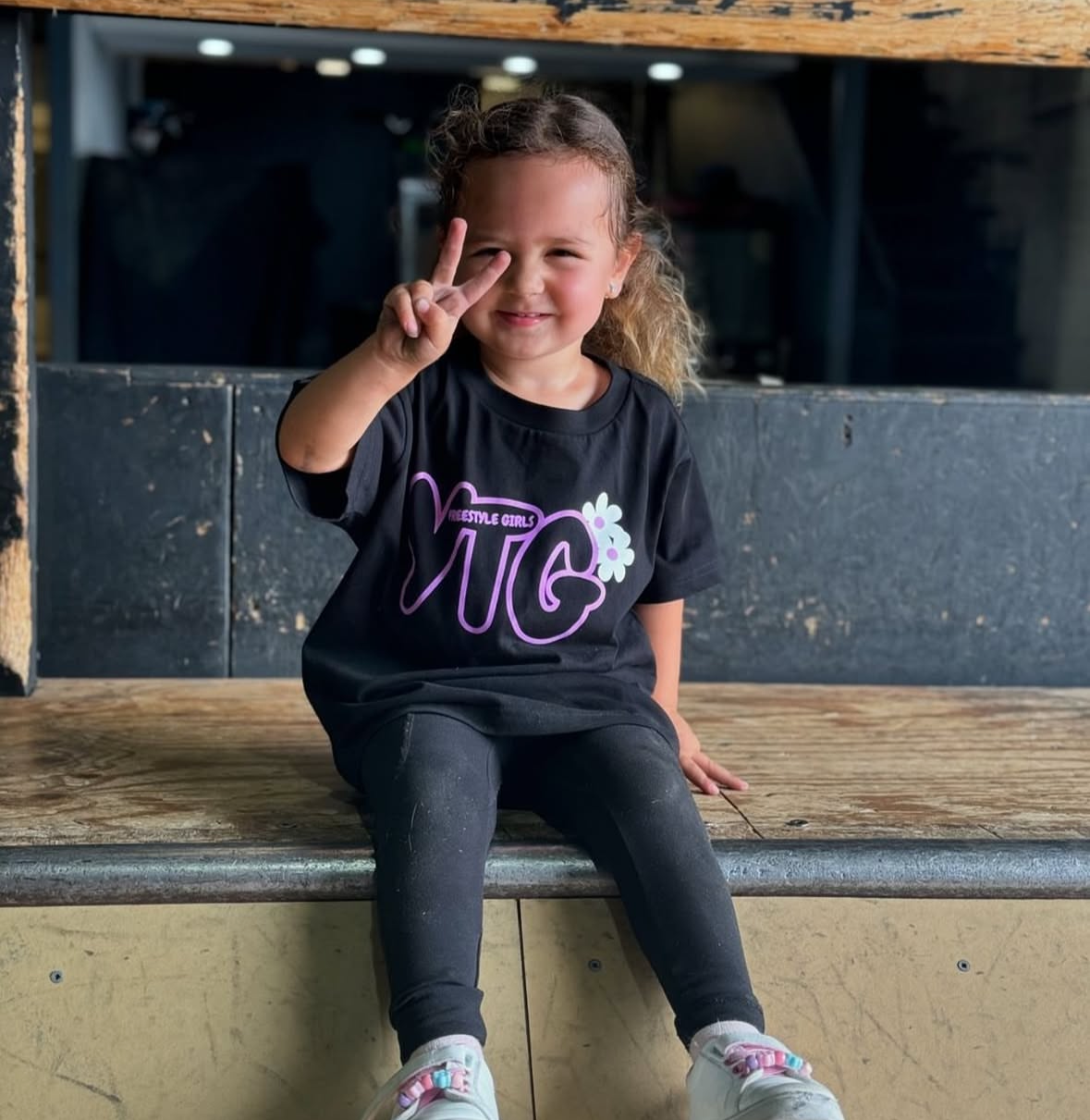 BRAND TEE // KIDS